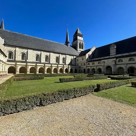 Le Logis Des Diligences - Vue Sur Le Chateau Feriehus Montsoreau