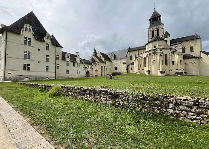 Le Logis Des Diligences - Vue Sur Le Chateau Дом отдыха